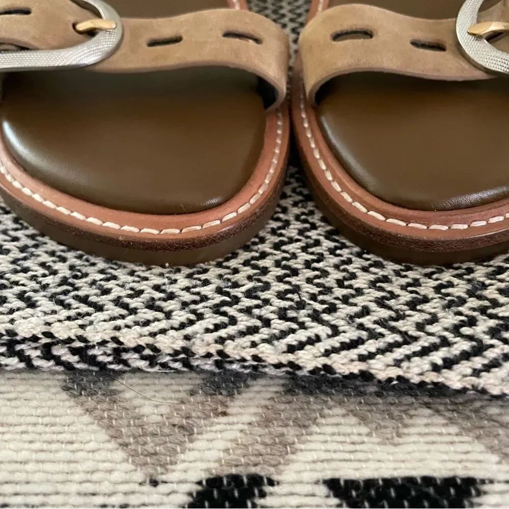 RAG & BONE ANSLEY DOUBLE SUEDE STRAP LEATHER SLIDE TAN SILVER
BUCKLES Sz-39/9 - Picture 7 of 9